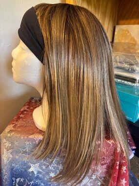 Raquel Welch wig (Please Read)